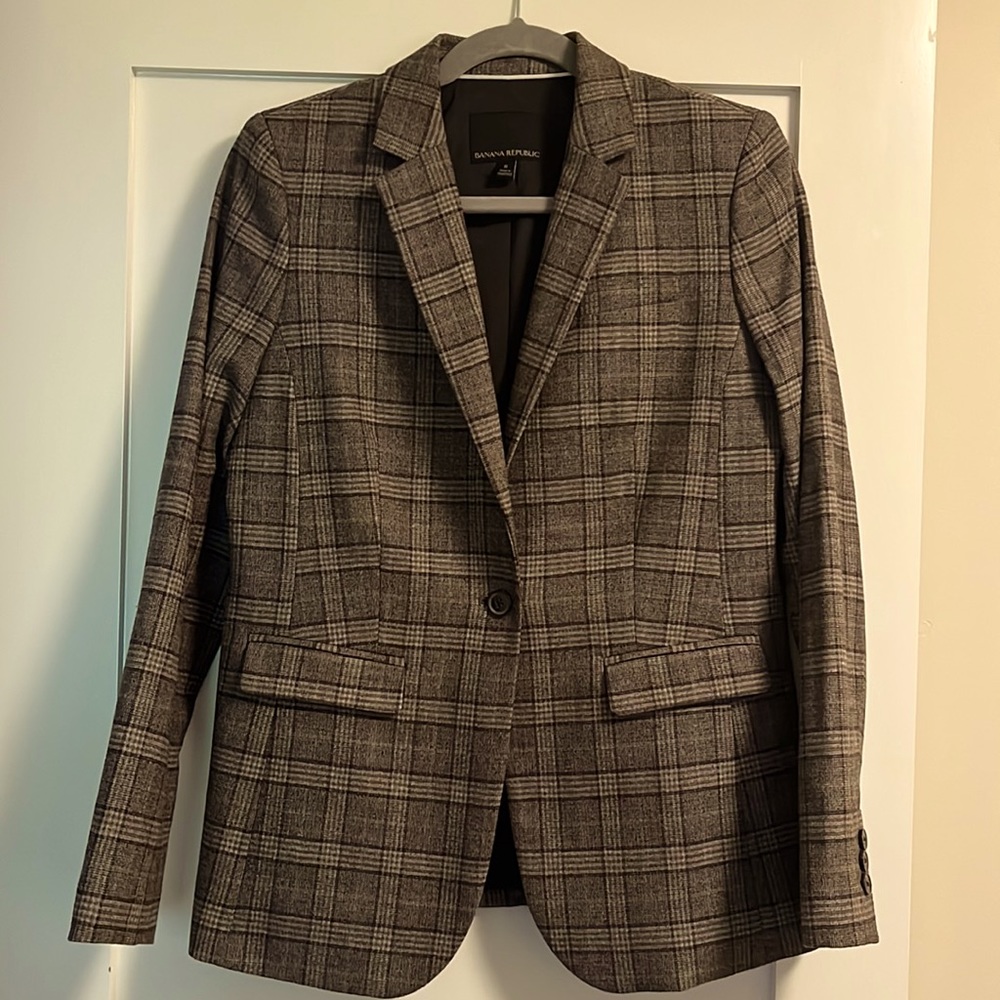 Banana Republic, size 8, black and grey, lined wool business jacket